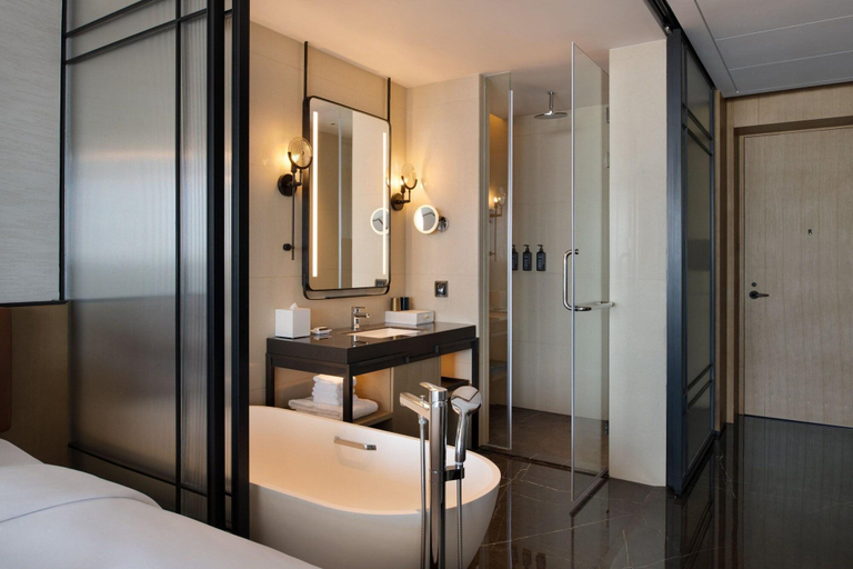 Bathroom 3, Sheraton Ningbo Xiangshan Resort, Ningbo