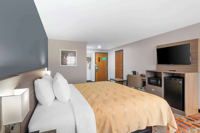 Bedroom 3, Quality Inn Foristell, Saint Charles