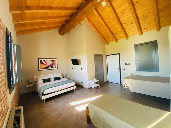 Bedroom 3, Cascina Mora Bassa, Pavia