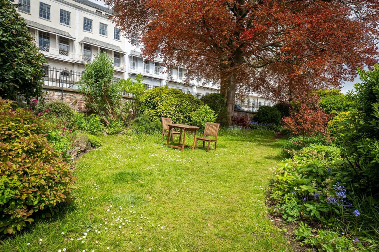 Exterior & Views, Higgihaus Apt1 36 37 Royal York Cres, North Somerset