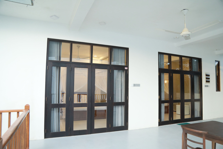Others 5, Gold Bubble, Habaraduwa