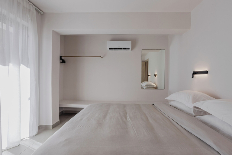 Bedroom 3, Amal Kythnos Suites, South Aegean
