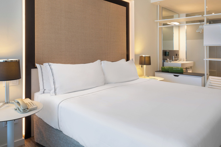 Bedroom 3, Melia South Beach, Baleares