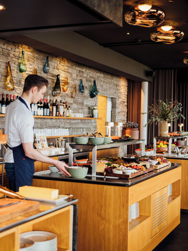 Food & Drinks 4, Hotel Føroyar, Tórshavn