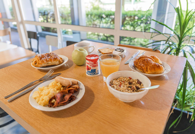 Food & Drinks 5, B&B HOTEL Strasbourg Sud Geispolsheim, Bas-Rhin