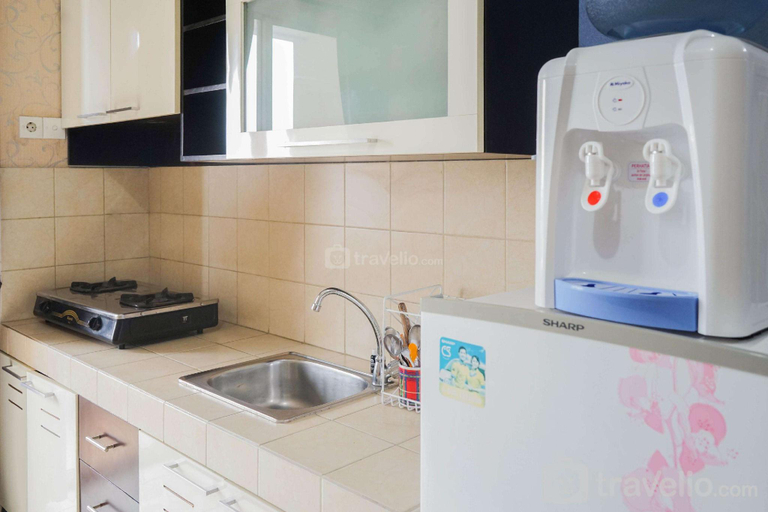 Dining Room 4, 2BR for 3 Pax Mediterania Marina Ancol By Travelio, North Jakarta
