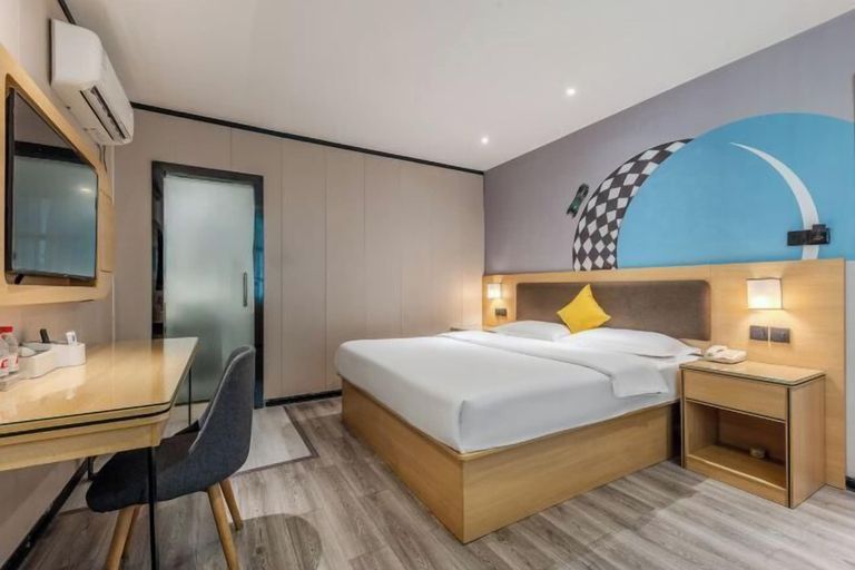 Courtyard by Marriott (Hainan College of Commerce and Industry Provincial Museum Store), Haikou