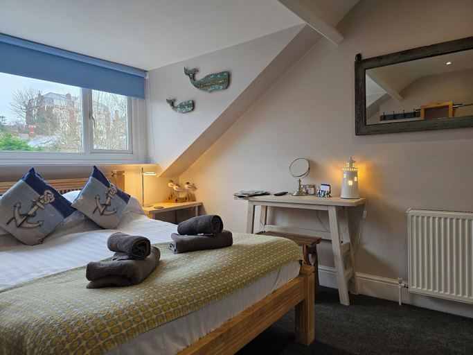 Bedroom 3, Ashburton House, North Yorkshire