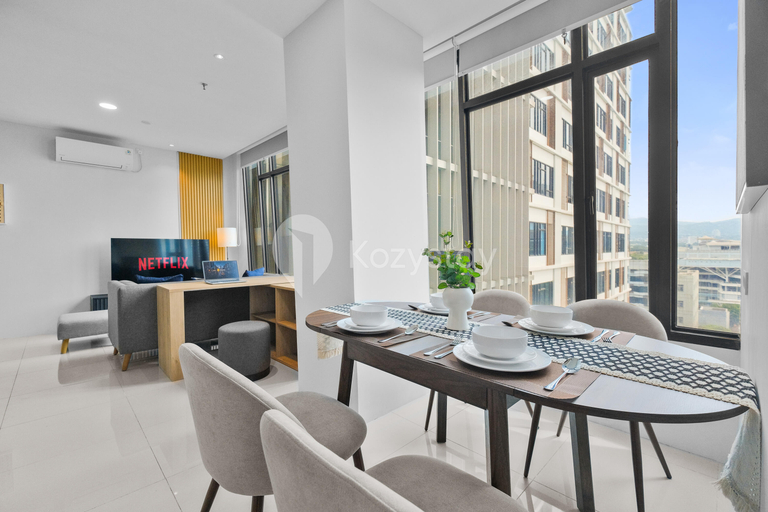 Dining Room 8
