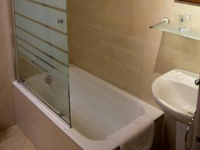 5, Hostal Jume - Urban Rooms, Baleares