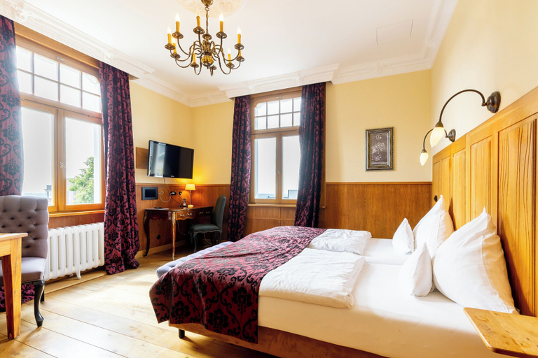 Bedroom 24