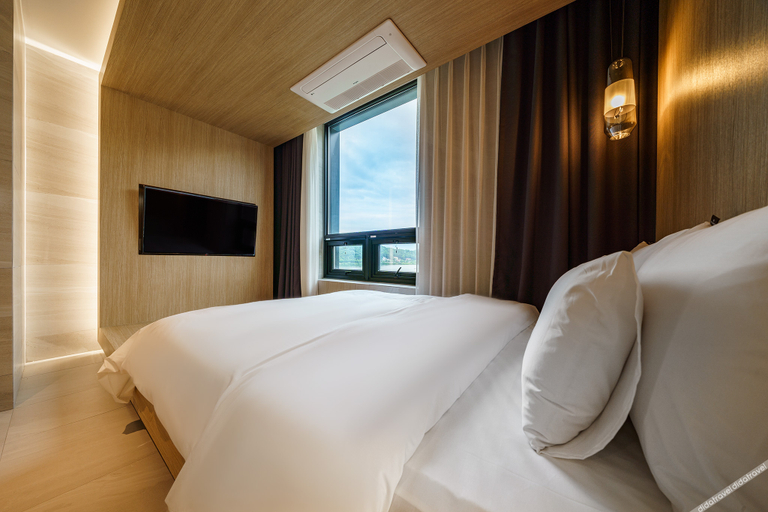 Bedroom 2, Yangpyeong The Line Drive-In Hotel, Yangpyeong