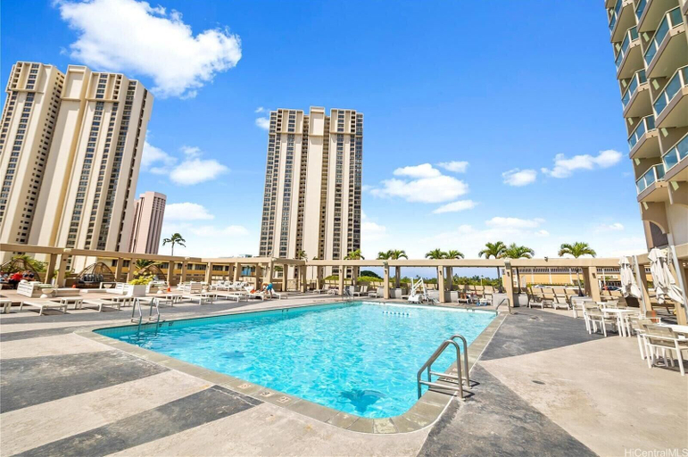 Sport & Beauty 2, Ala Moana Condo by Zelloo, Honolulu