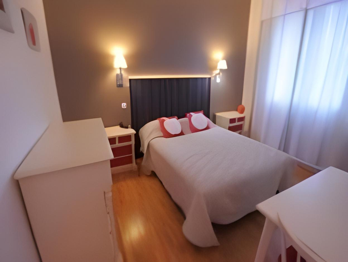 Bedroom 9
