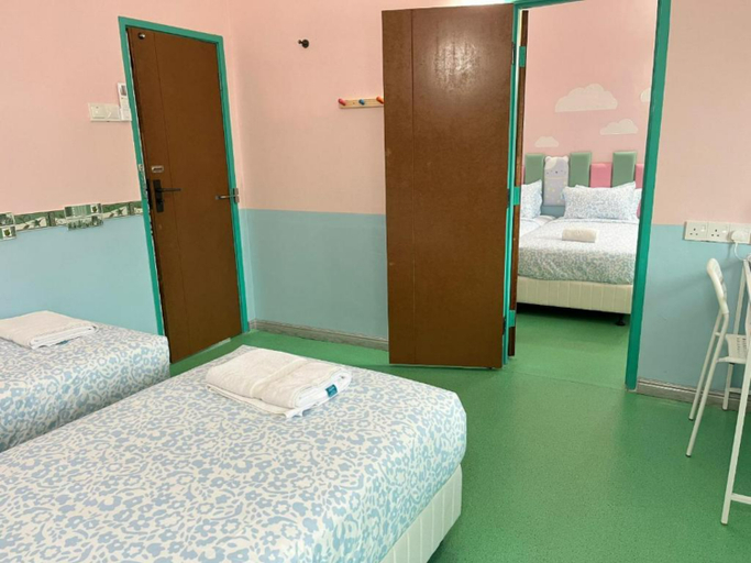 Bedroom 2, Hippo House, Larut and Matang
