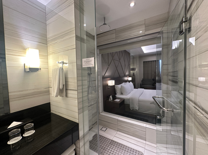 Bathroom 5