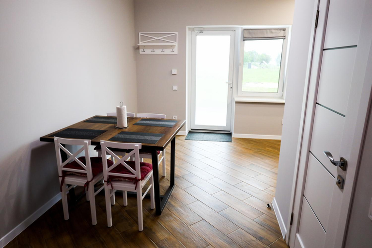 Others 4, Apartments OCHERET, Shats'kyi