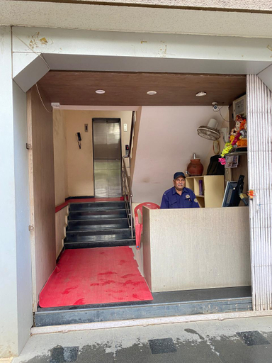 Others 5, Hsquare Service Apartment Malad, Mumbai Suburban