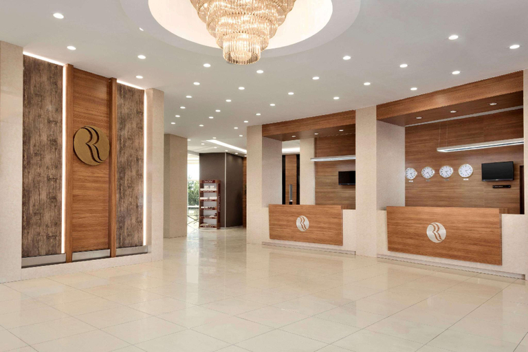 Public Area, Ramada Hotel & Suites by Wyndham Edirne, Merkez