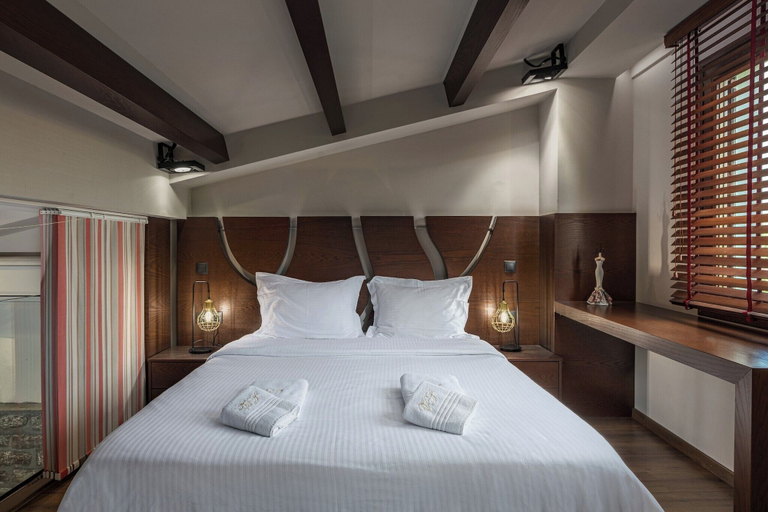 Bedroom 5, Vintage Suites Trikala, Thessaly