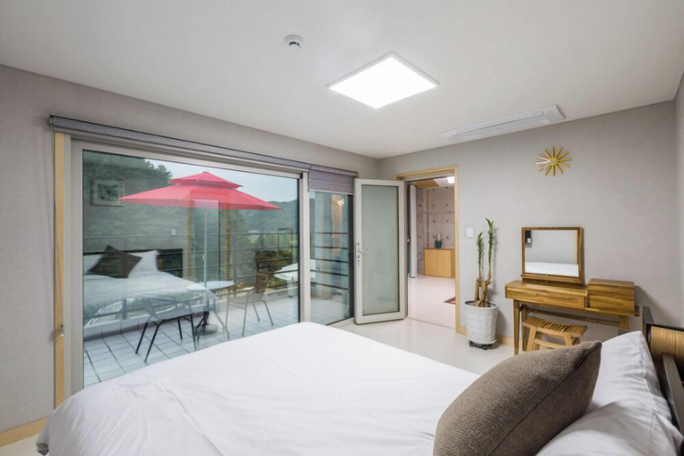 Bedroom 3, Asamo poolvilla, Gapyeong