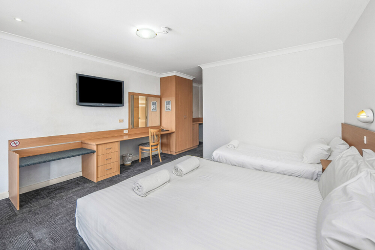 Bedroom 4