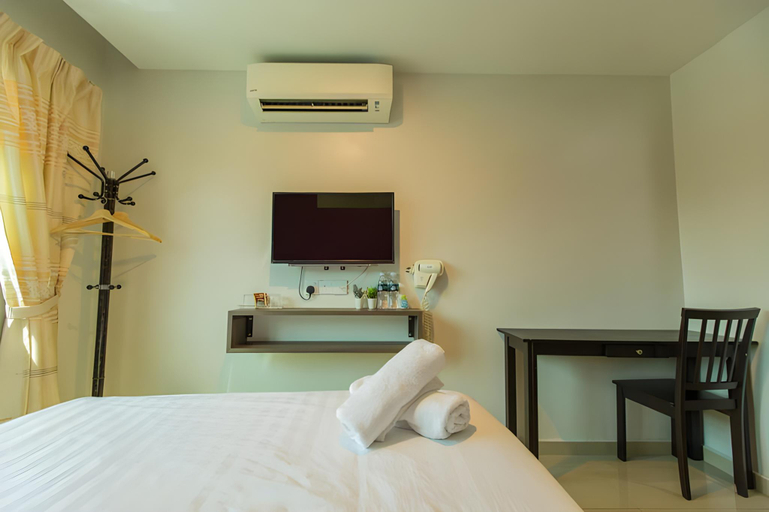 Bedroom 5