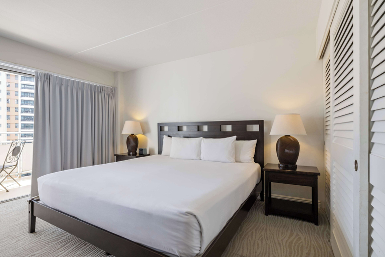 Bedroom 4, Ilikai Lite, Honolulu