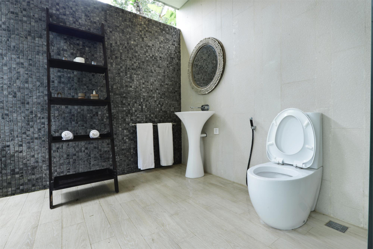 Bathroom 5, Sandhya Villa Ubud, Gianyar