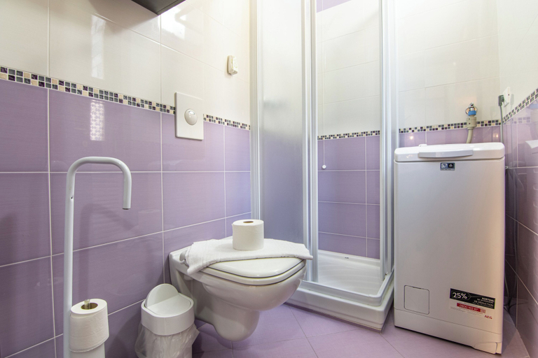 Bathroom 4, Alto Perledo Panoramica, Lecco
