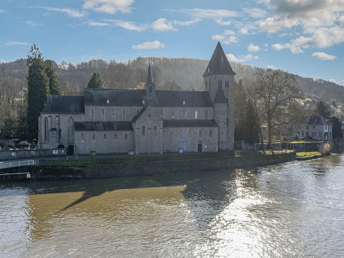Exterior 2, Cosy Holiday Home in Hastiere With a Terrace, Namur