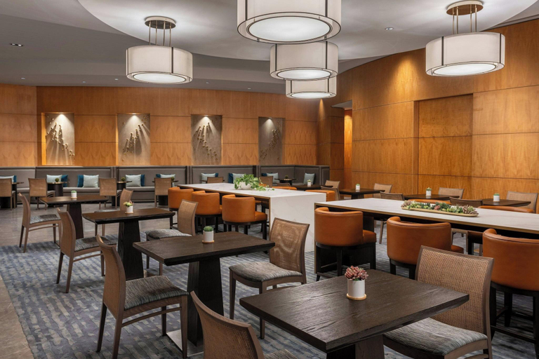 Restaurant 28