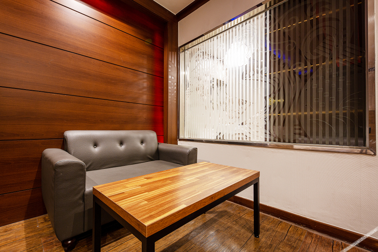 Others 4, Anseong Hotel Plein, Ansoeng