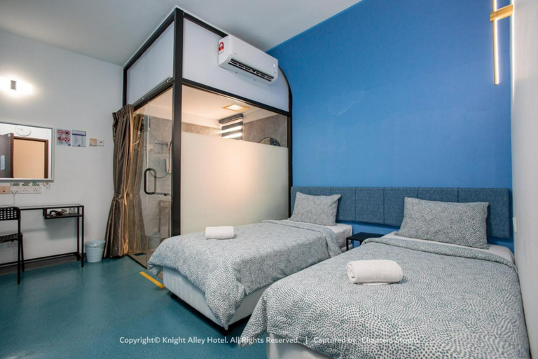Bedroom 4, Knight Alley Hotel, Larut and Matang