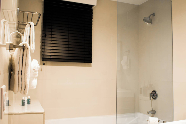 Bathroom 9