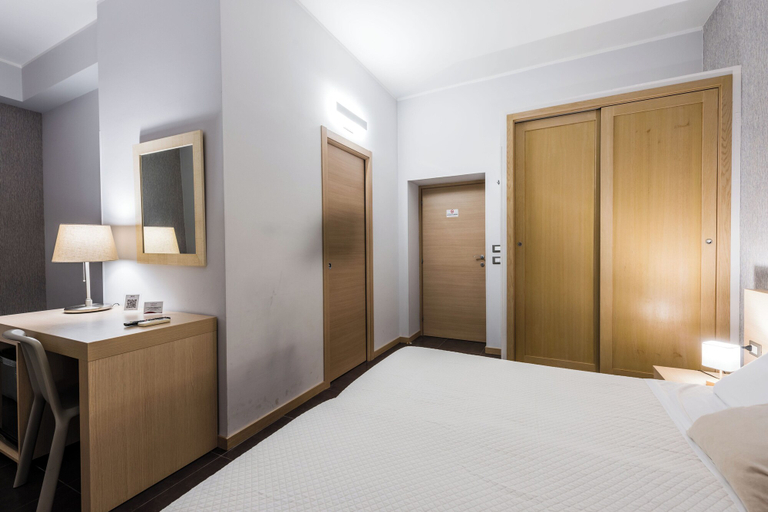 Bedroom 5, BeBIgea Rooms, Syracuse