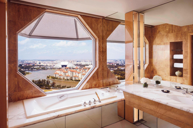Bathroom 23