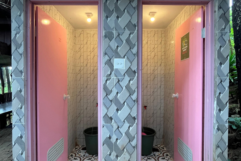 Bathroom 2, Alas Pacet Syariah by TwoSpaces, Mojokerto, Mojokerto