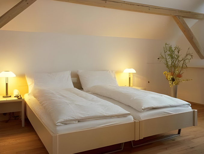 Bedroom 9
