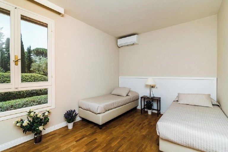 Bedroom 3, Residence Poggio del Golf, Florence