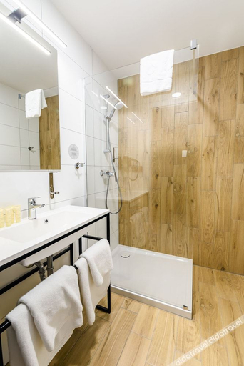 Bathroom 4, Arche Hotel Lublin, Lublin City