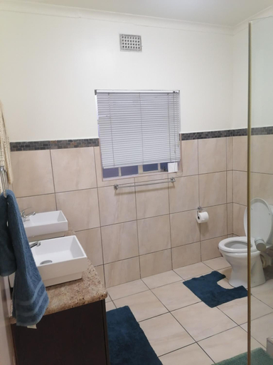 Bathroom 3, Mackerel Holiday Home, Uthungulu