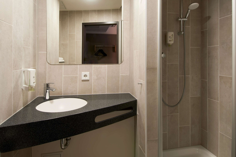 Bathroom 5