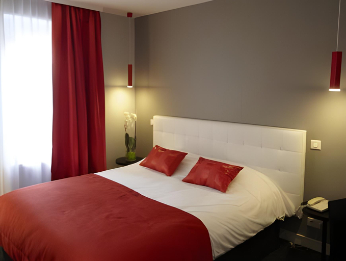 Bedroom 9