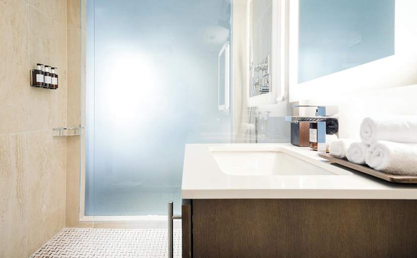 Bathroom 4, Iberostar Waves Miami Beach, Miami-Dade