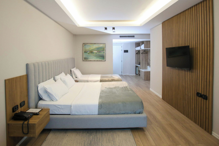 Bedroom 4, Vlora International, Vlorës