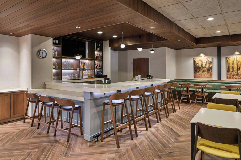Food & Drinks 4, Fairfield By Marriott Inn & Suites Cornelia, Habersham