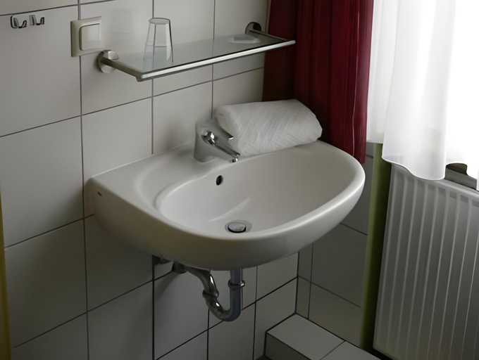 Bathroom 9