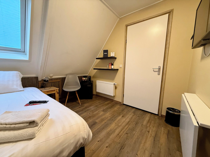 Bedroom 3, Bij hen op Ameland, Ameland