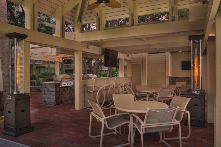 Food & Drinks 5, Marriott's Monarch at Sea Pines, Beaufort